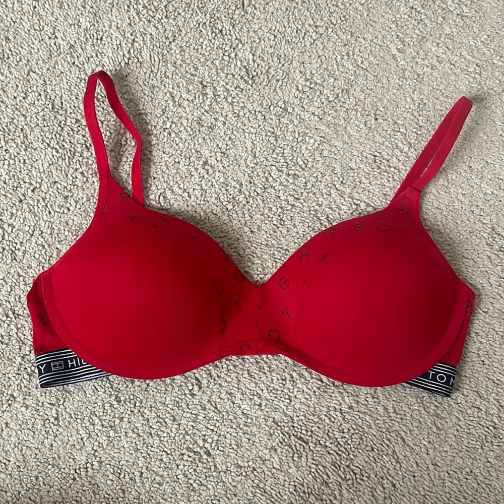 Tommy Hilfiger bra